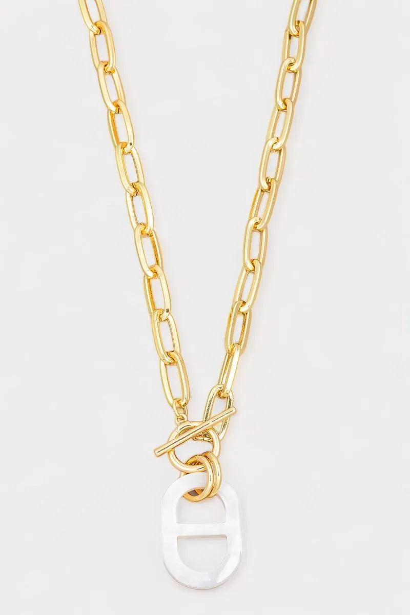 Toggle Chain Oval Clasp Necklace
